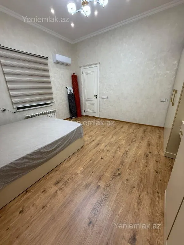 Satılır 2 otaqlı köhnə tikili 50 m²