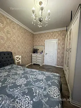 Satılır 2 otaqlı köhnə tikili 60 m²