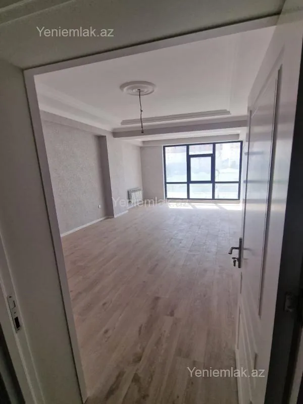 Satılır 2 otaqlı yeni tikili 95 m²