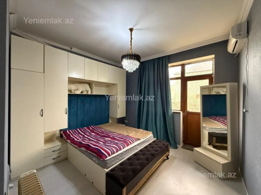 Satılır 4 otaqlı həyət evi 120 m²