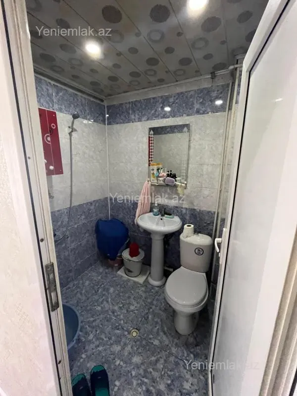 Satılır 1 otaqlı köhnə tikili 31 m²