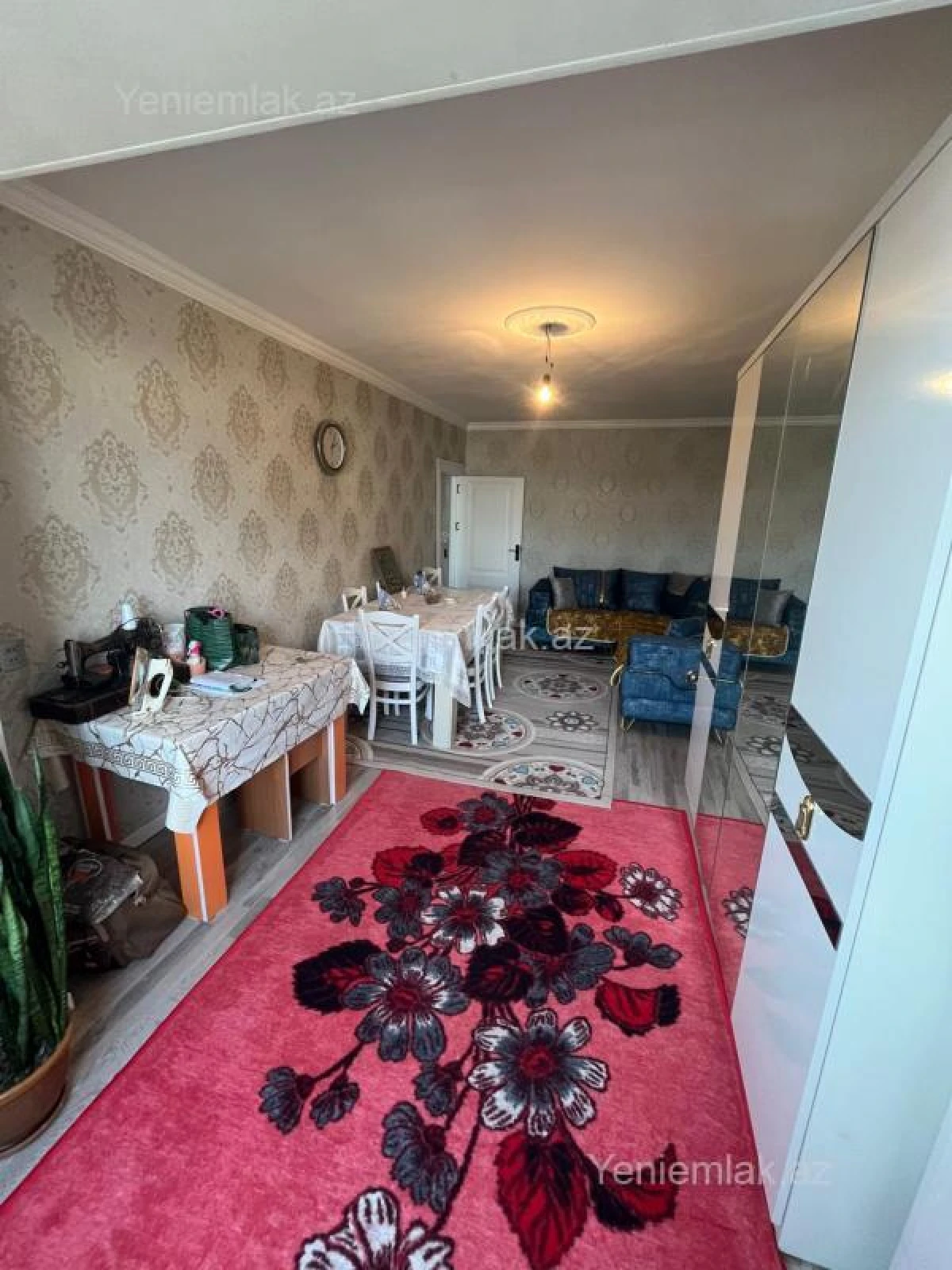 Satılır 1 otaqlı köhnə tikili 31 m²