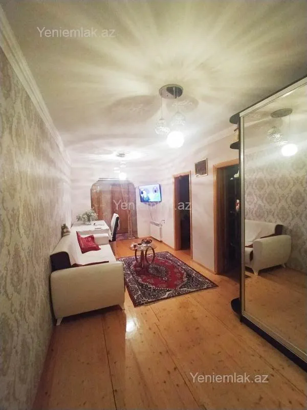 Satılır 2 otaqlı yeni tikili 105 m²