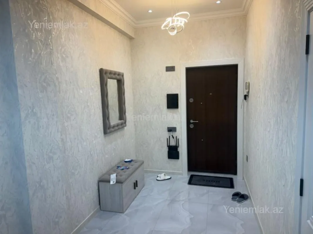 Satılır 2 otaqlı yeni tikili 61.5 m²