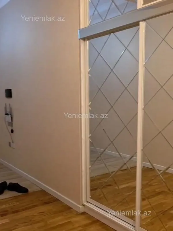 Satılır 3 otaqlı yeni tikili 98 m²