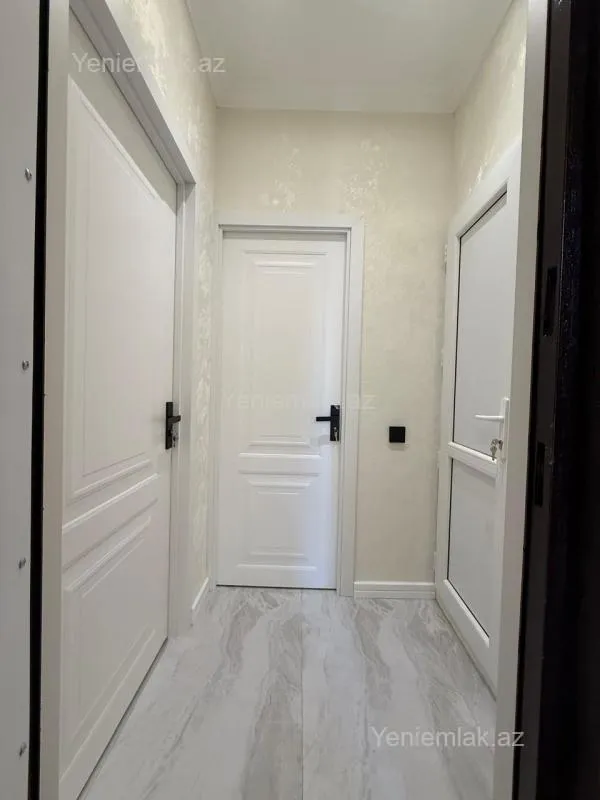 Satılır 2 otaqlı köhnə tikili 35 m²