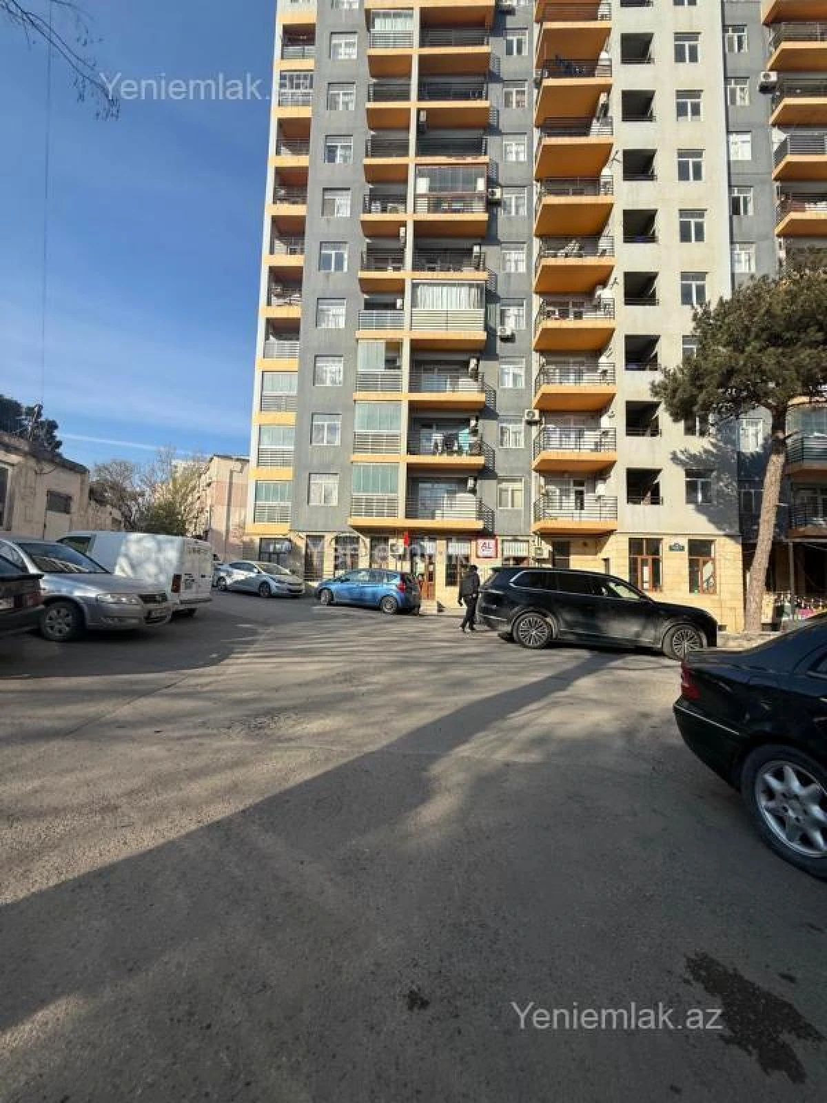 Satılır 2 otaqlı köhnə tikili 35 m²