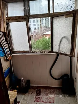 Satılır 1 otaqlı köhnə tikili 30 m²
