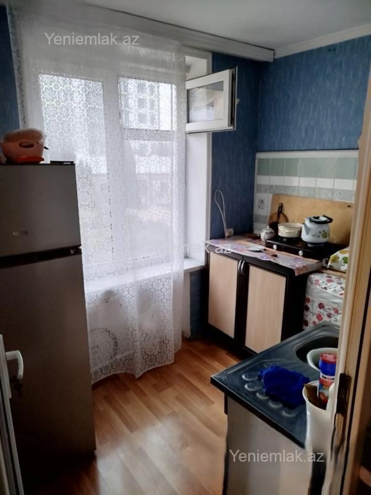Satılır 1 otaqlı köhnə tikili 30 m²