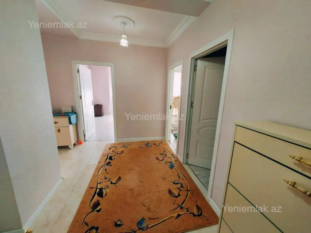 Satılır 3 otaqlı yeni tikili 97 m²