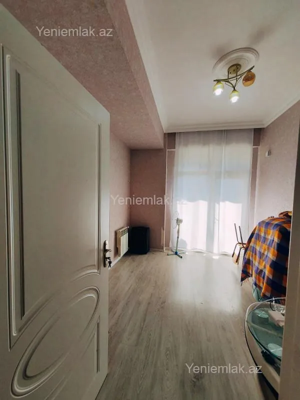Satılır 3 otaqlı yeni tikili 97 m²