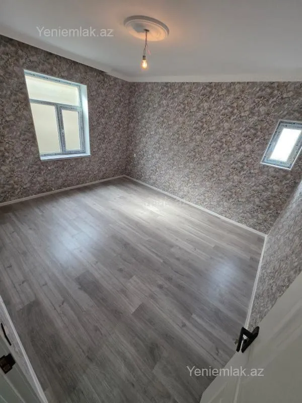 Satılır 4 otaqlı həyət evi 100 m²