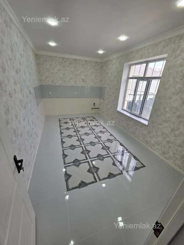 Satılır 4 otaqlı həyət evi 100 m²