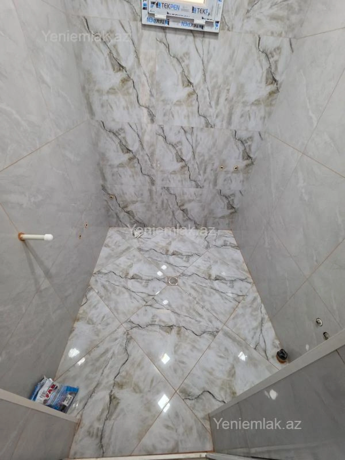 Satılır 4 otaqlı həyət evi 100 m²