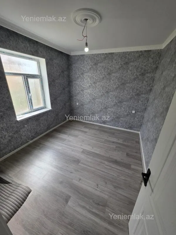 Satılır 4 otaqlı həyət evi 100 m²