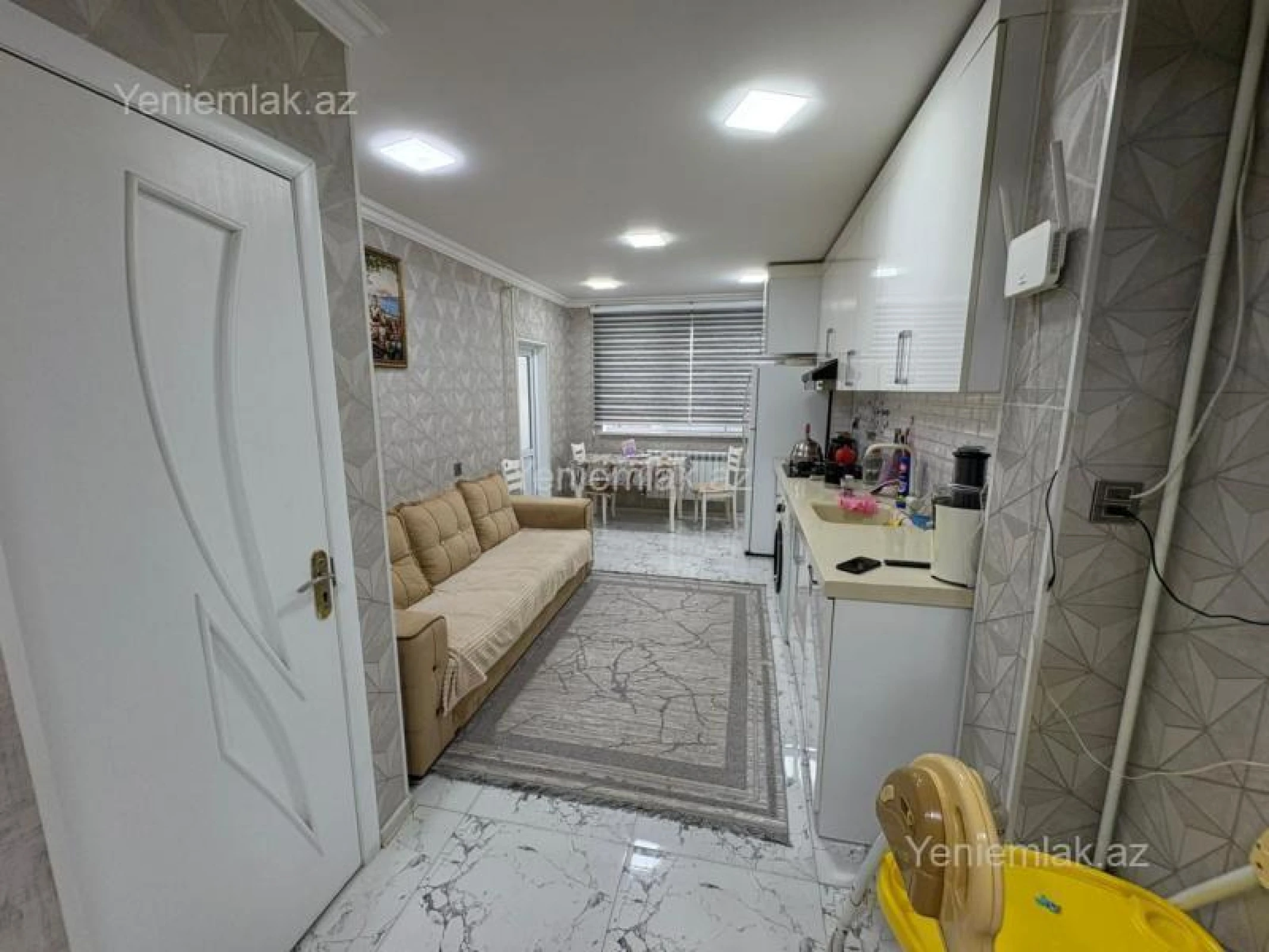 Satılır 5 otaqlı köhnə tikili 100 m²