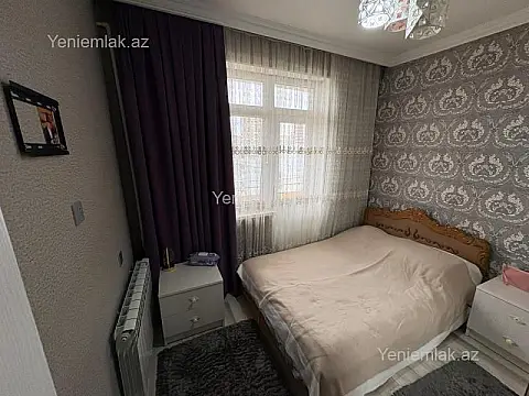 Satılır 5 otaqlı köhnə tikili 100 m²