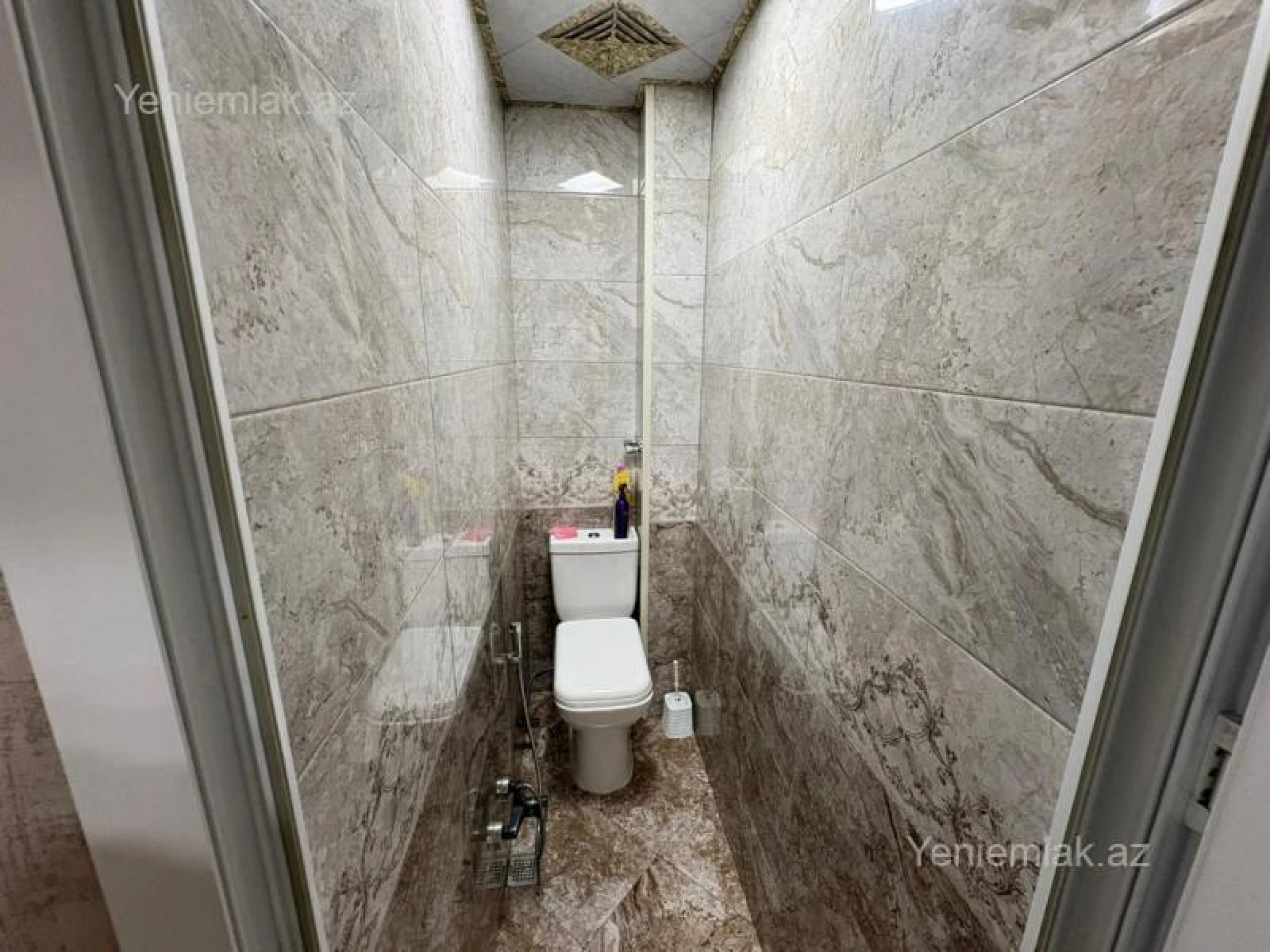 Satılır 5 otaqlı köhnə tikili 100 m²