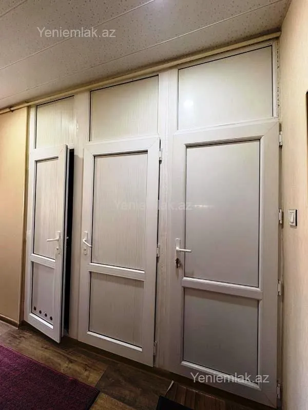 Satılır 2 otaqlı köhnə tikili 60 m²