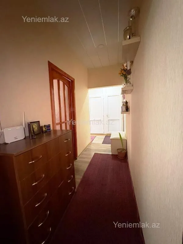 Satılır 2 otaqlı köhnə tikili 60 m²