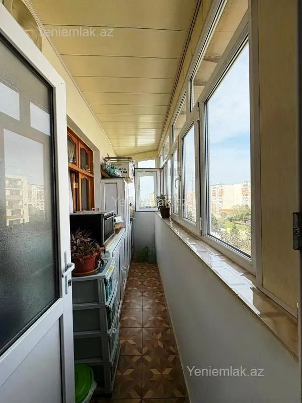 Satılır 2 otaqlı köhnə tikili 60 m²