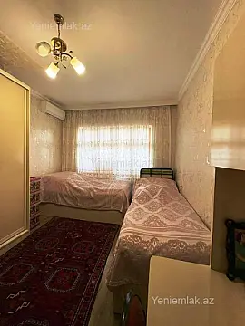 Satılır 2 otaqlı köhnə tikili 60 m²