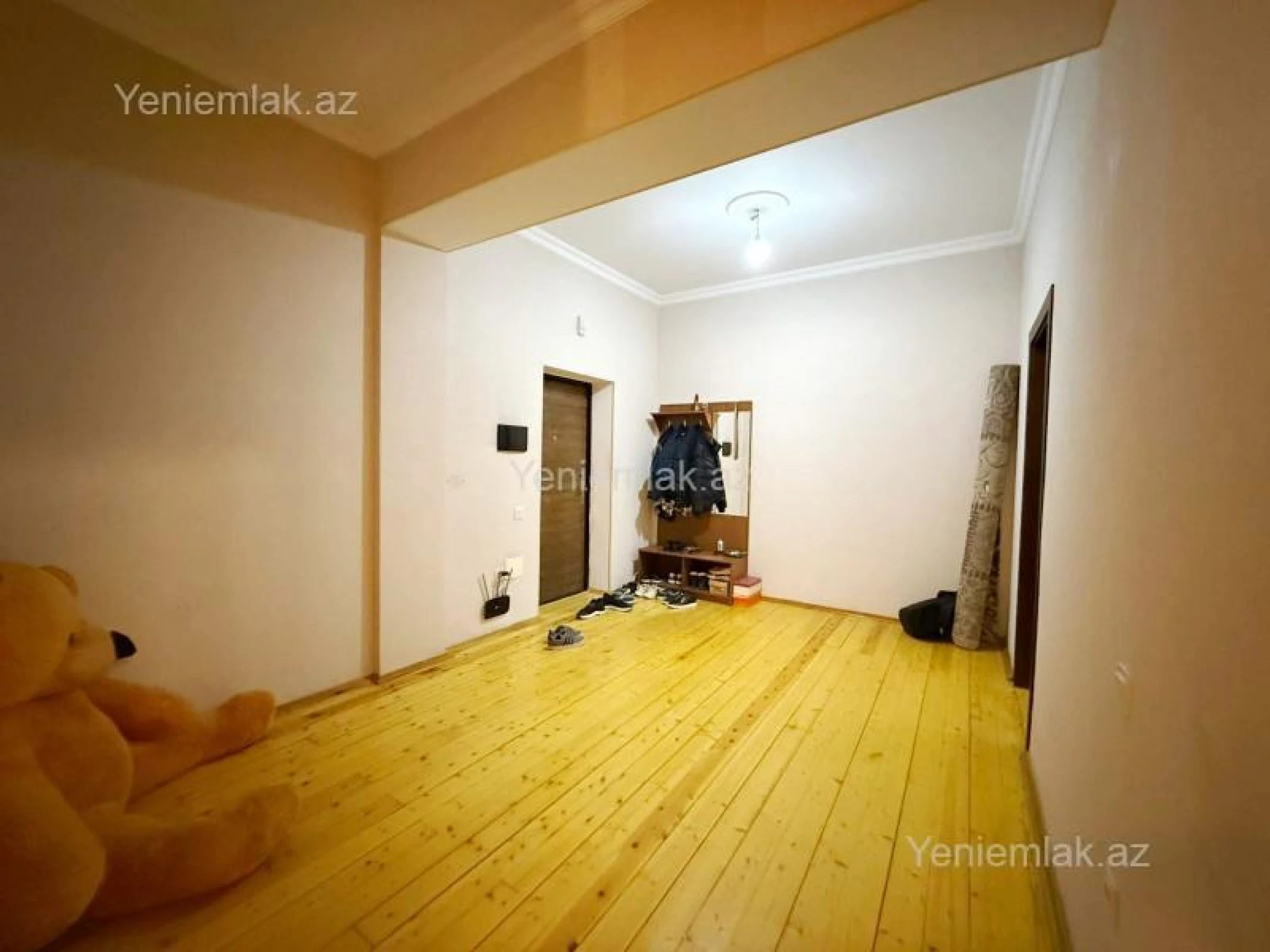 Satılır 3 otaqlı yeni tikili 110 m²