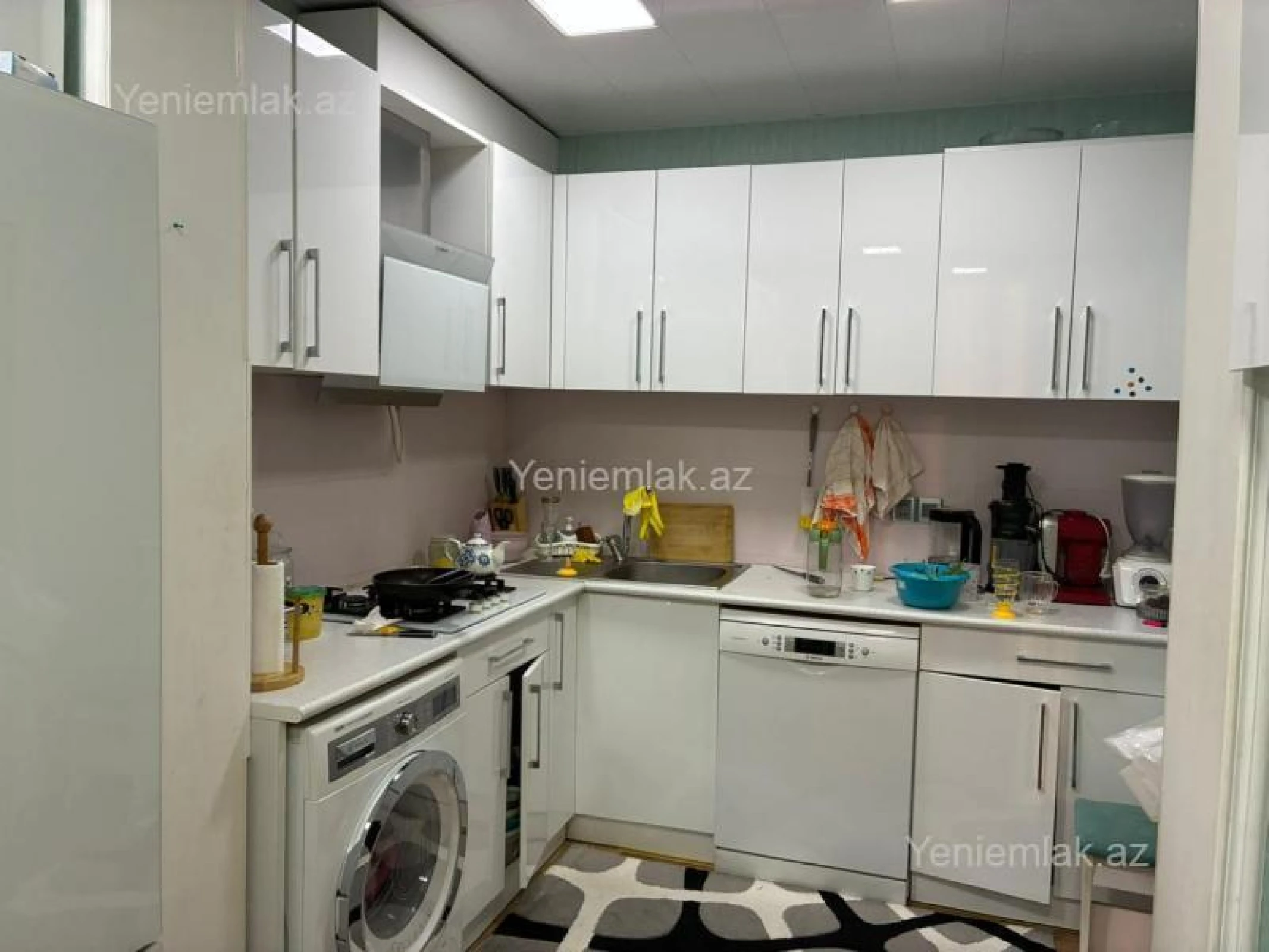 Satılır 2 otaqlı köhnə tikili 45 m²