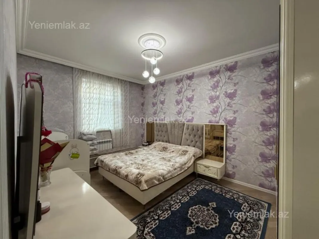 Satılır 4 otaqlı həyət evi 120 m²