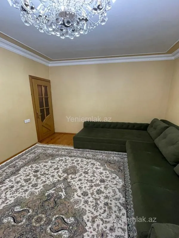 Satılır 3 otaqlı köhnə tikili 80 m²