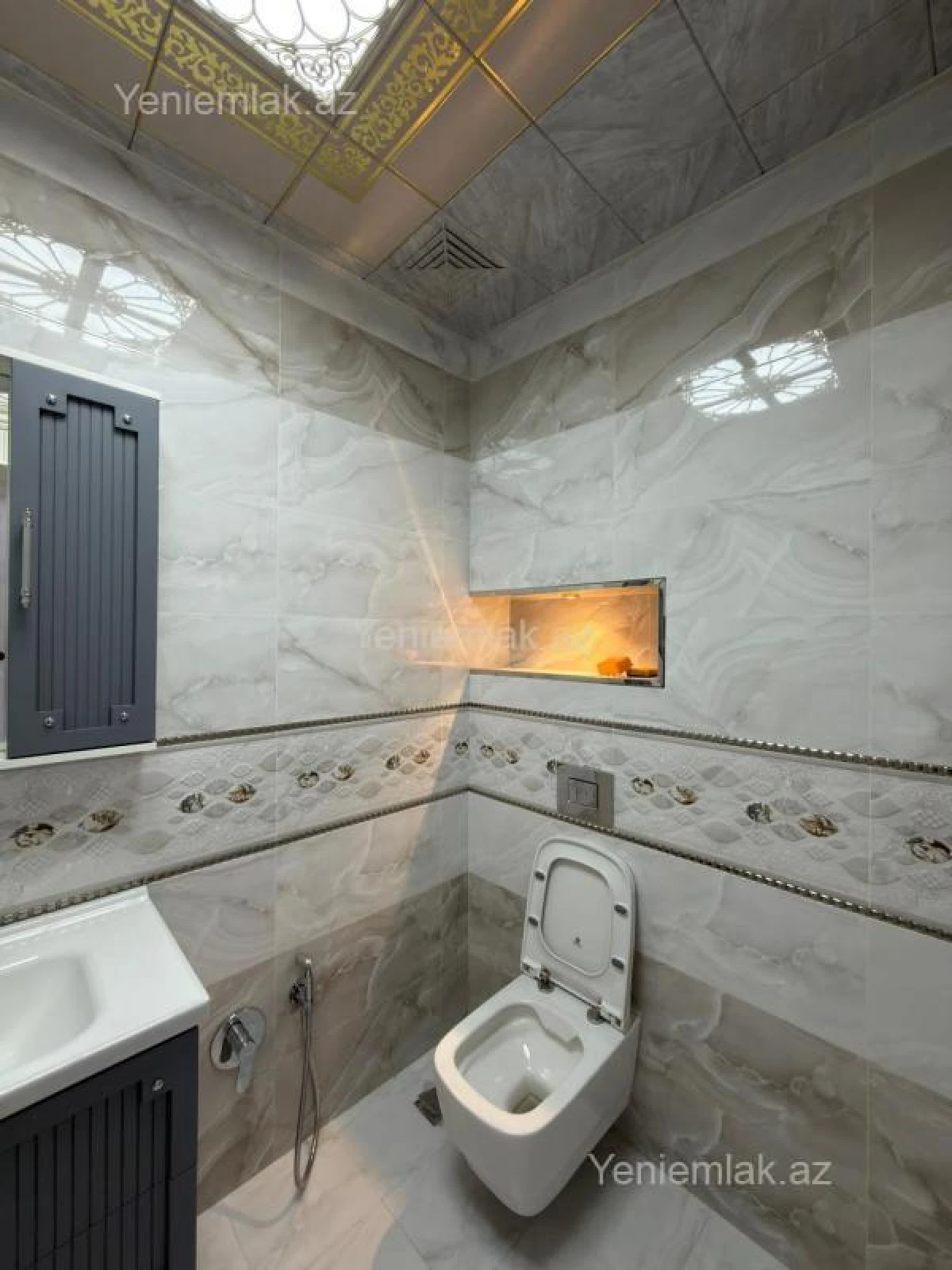 Satılır 3 otaqlı yeni tikili 145 m²