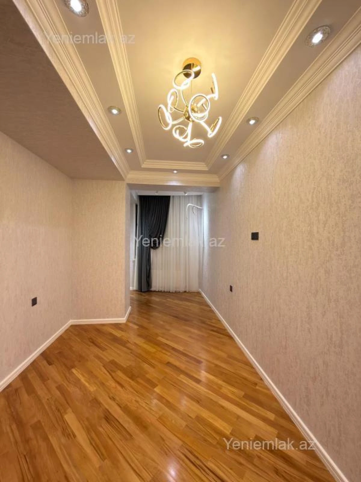 Satılır 3 otaqlı yeni tikili 145 m²