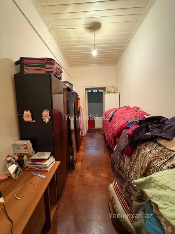 Satılır 4 otaqlı köhnə tikili 85 m²