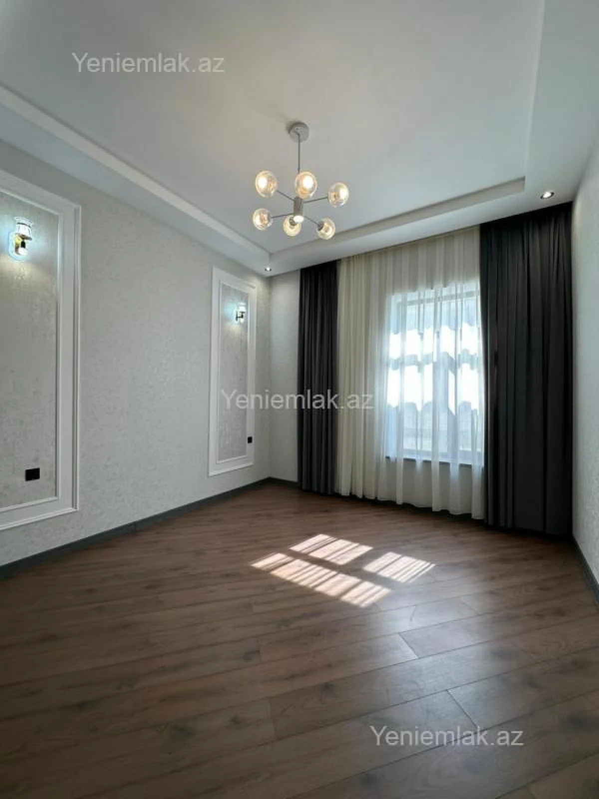 Satılır 5 otaqlı həyət evi 220 m²