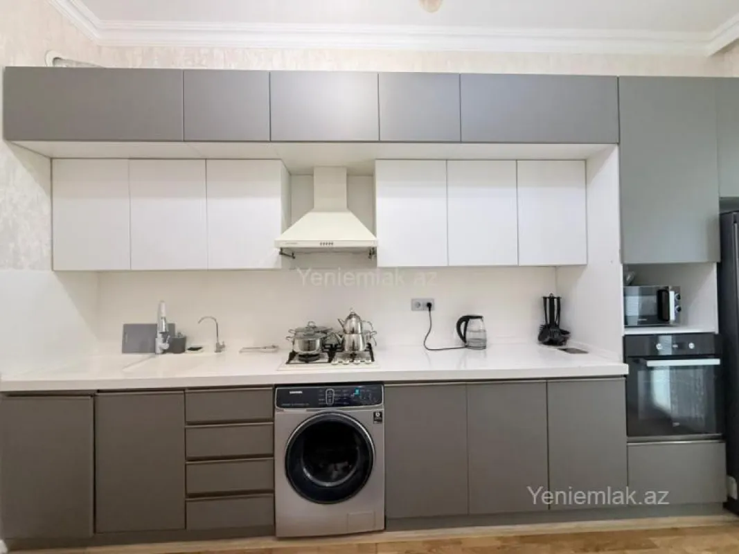 Satılır 3 otaqlı yeni tikili 106 m²