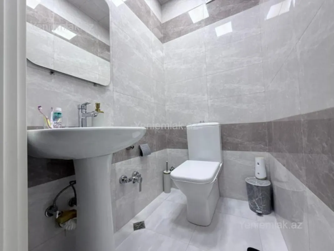 Satılır 3 otaqlı yeni tikili 106 m²