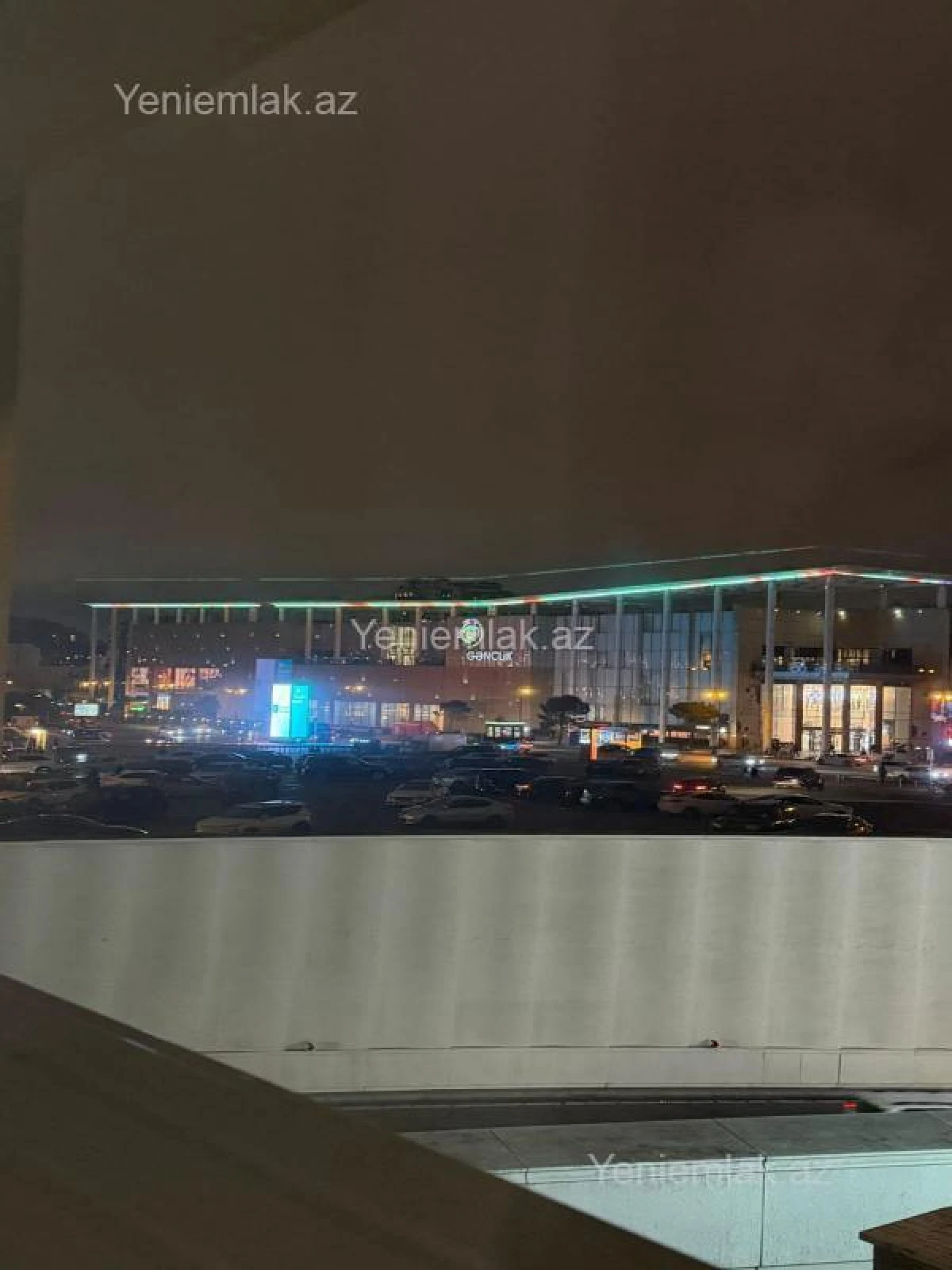 Satılır 3 otaqlı köhnə tikili 90 m²