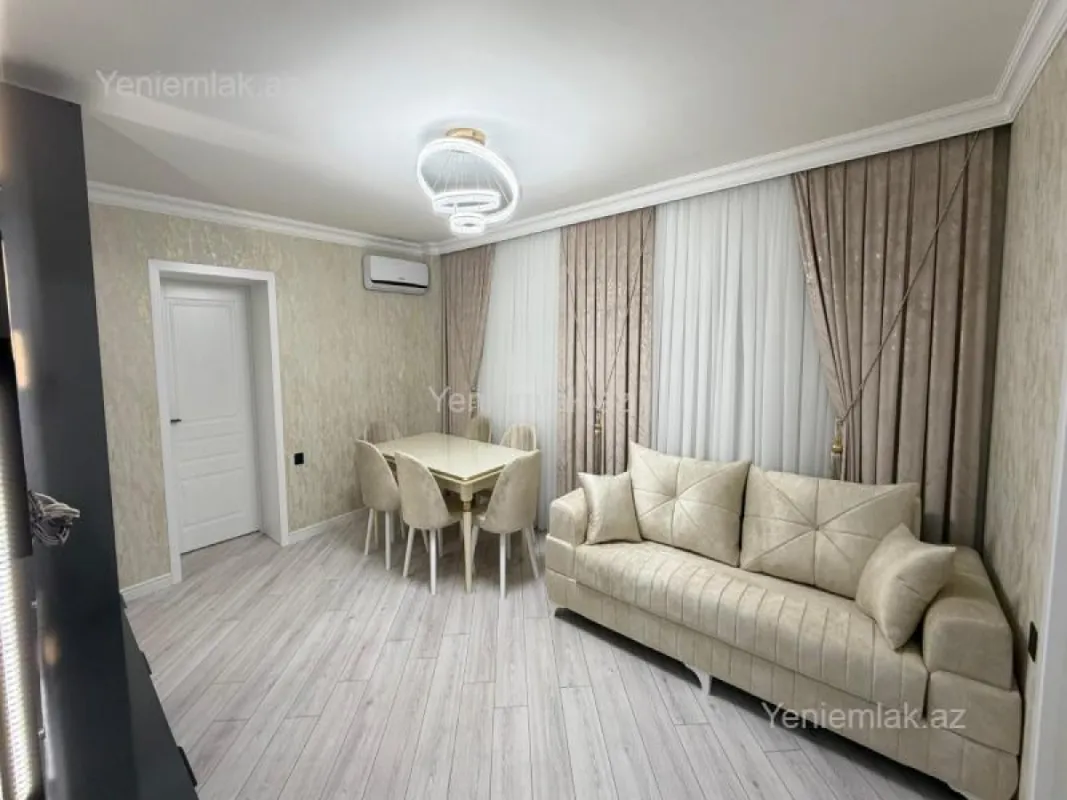 Satılır 3 otaqlı köhnə tikili 90 m²