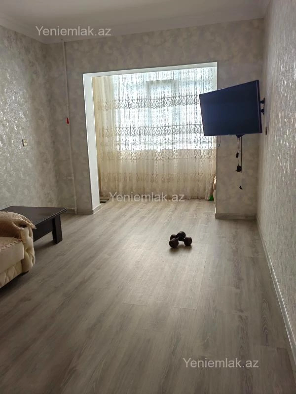 Satılır 3 otaqlı köhnə tikili 85 m²