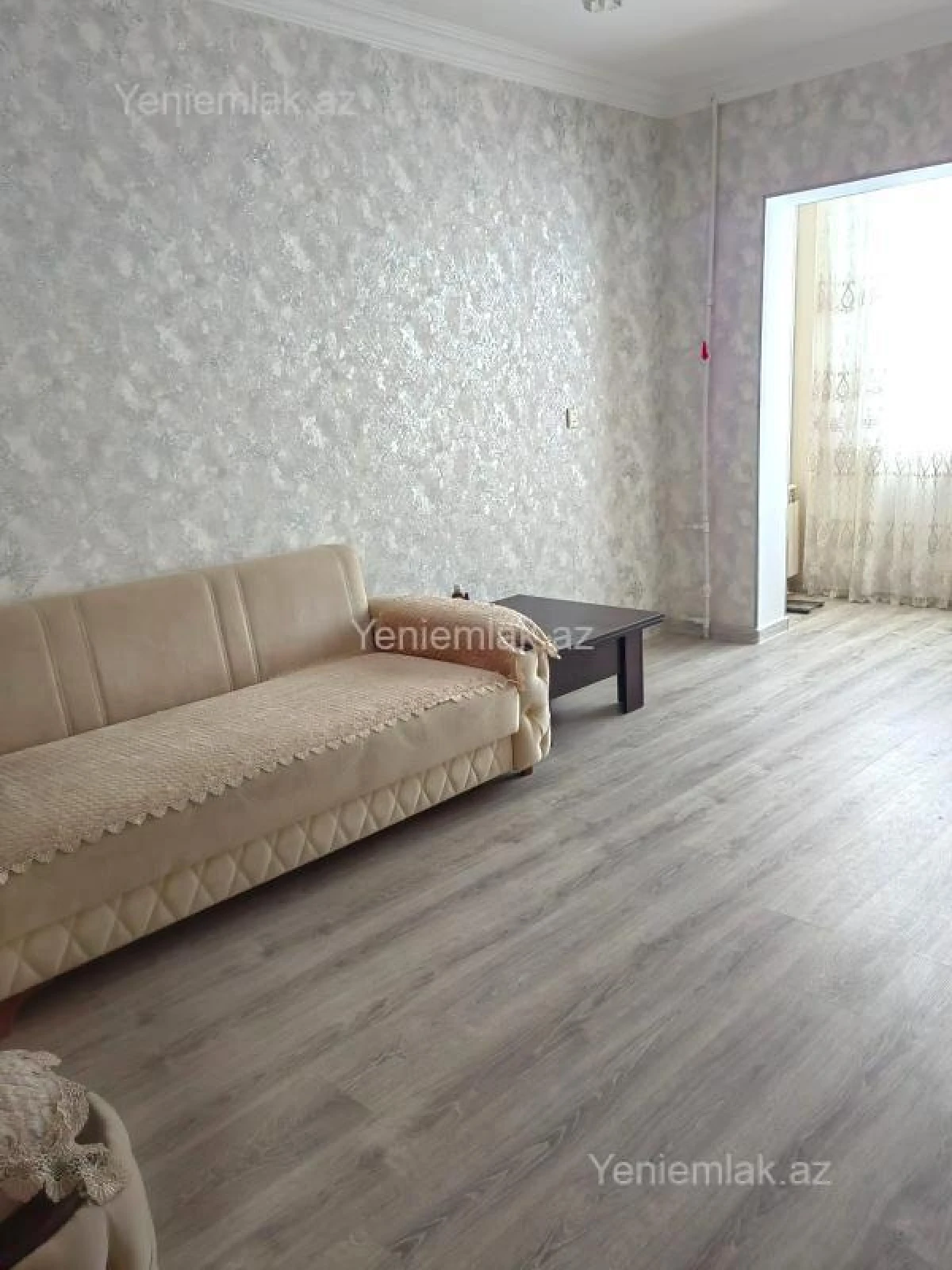Satılır 3 otaqlı köhnə tikili 85 m²