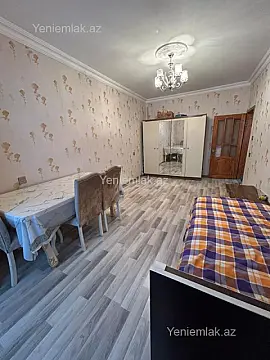 Satılır 3 otaqlı köhnə tikili 85 m²