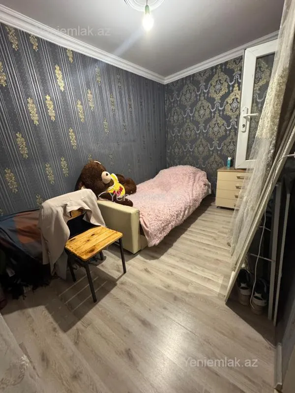 Satılır 7 otaqlı həyət evi 120 m²