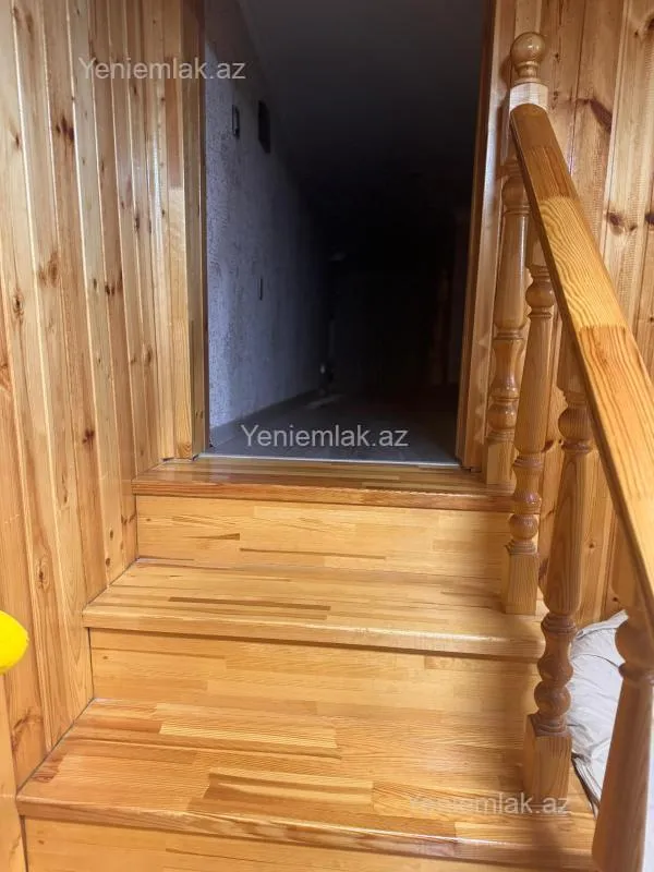 Satılır 7 otaqlı həyət evi 120 m²