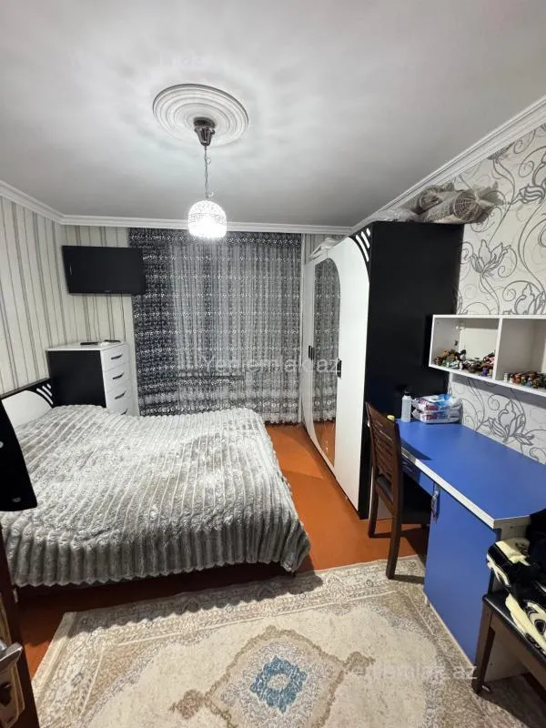 Satılır 2 otaqlı köhnə tikili 48 m²