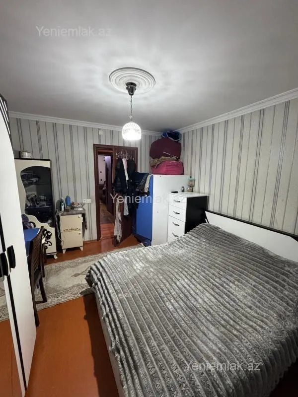 Satılır 2 otaqlı köhnə tikili 48 m²