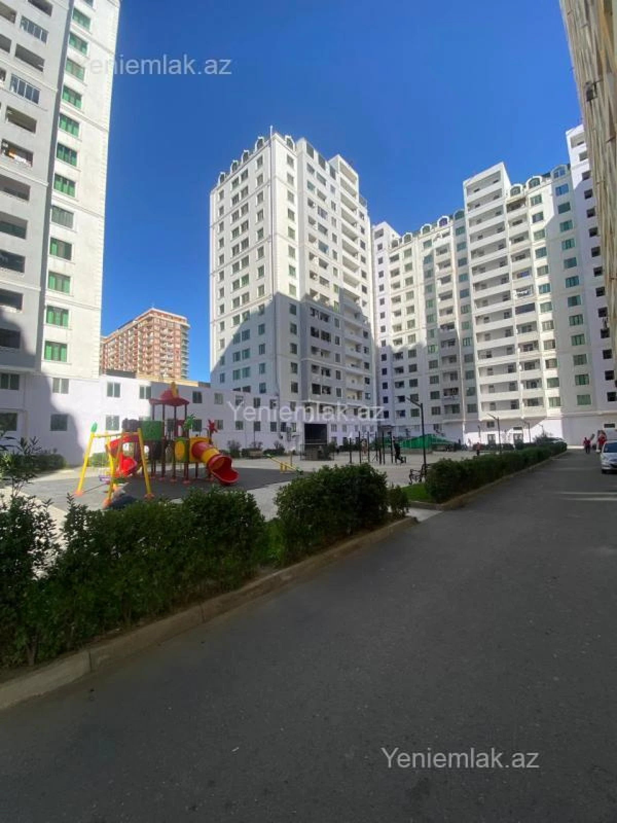 Satılır 4 otaqlı yeni tikili 175 m²