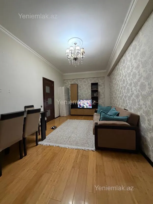 Satılır 2 otaqlı yeni tikili 62 m²