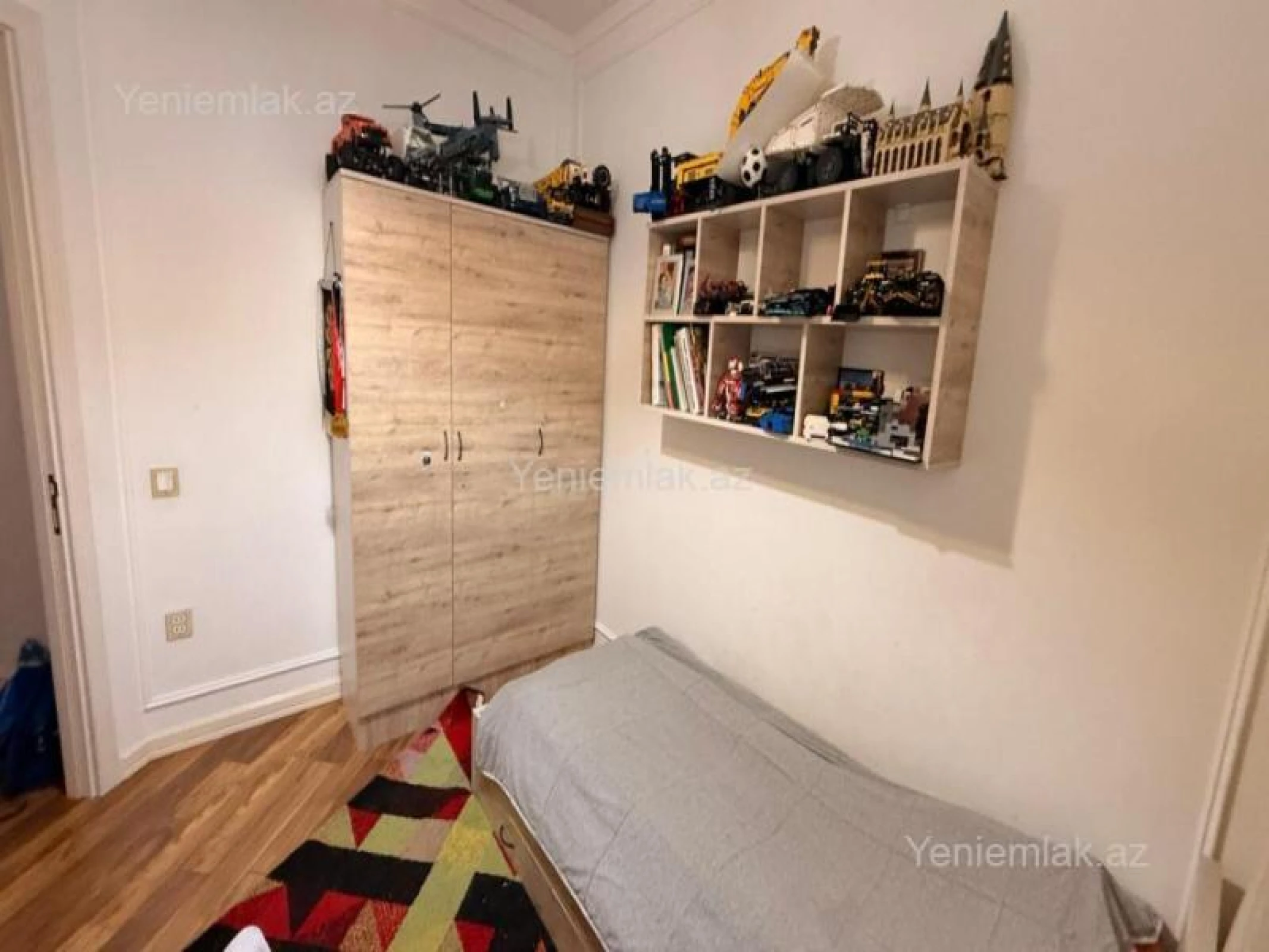Satılır 4 otaqlı yeni tikili 145 m²