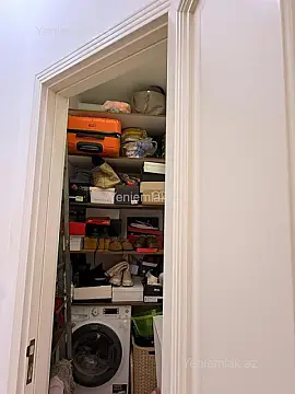 Satılır 4 otaqlı yeni tikili 145 m²