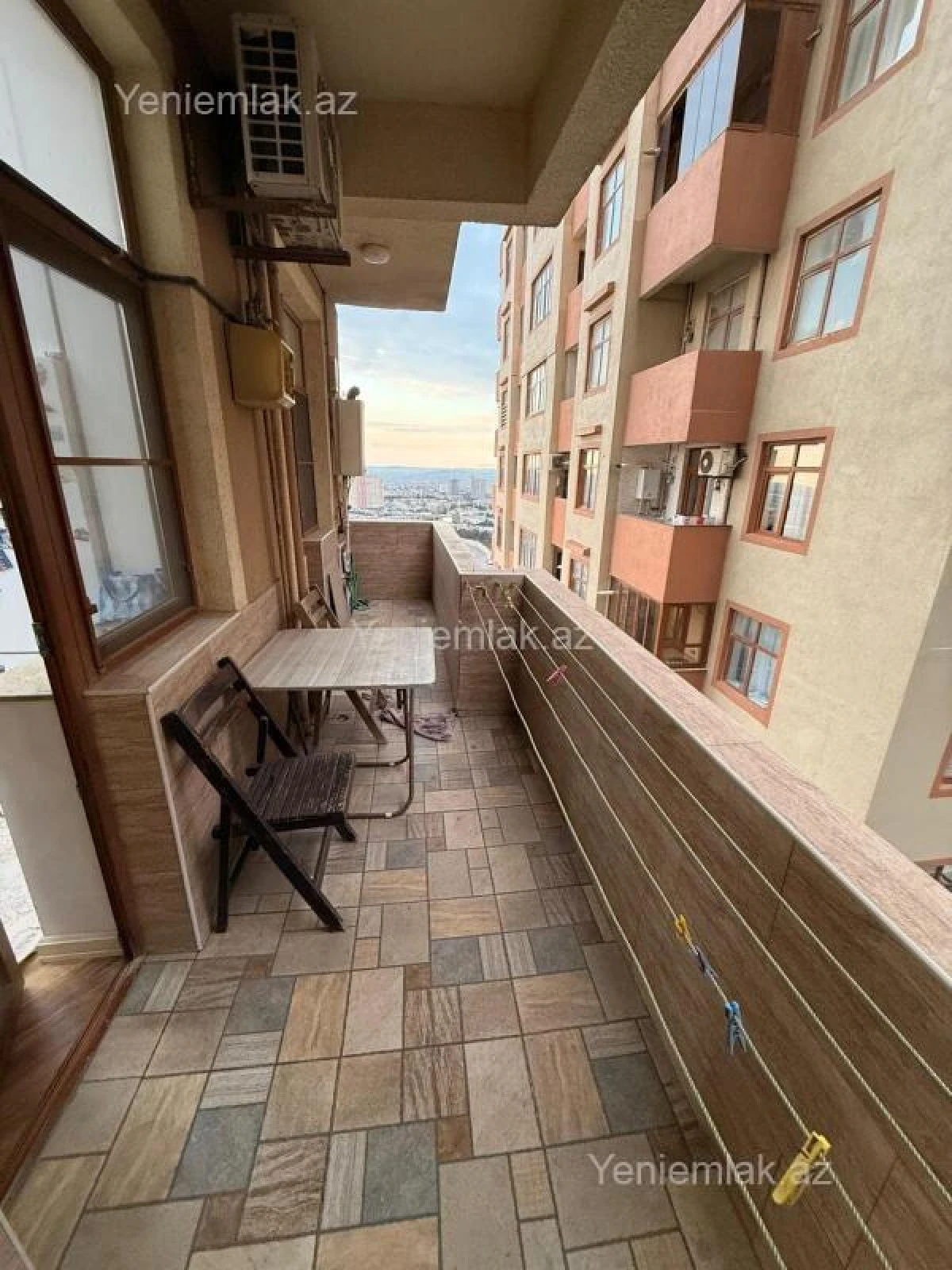 Satılır 4 otaqlı yeni tikili 145 m²